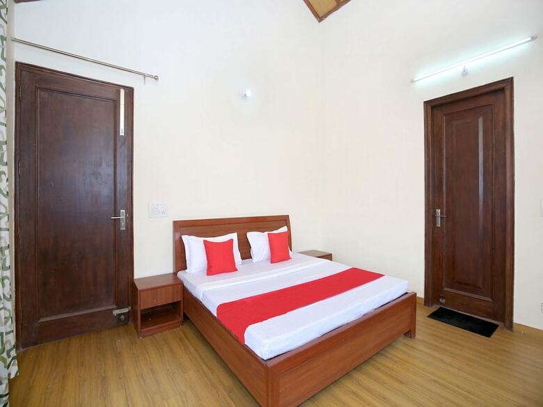 Oyo Home 13529 Exotic 3bhk