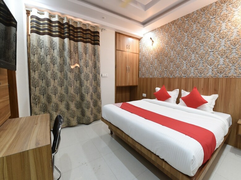 Apartamentos Oyo 14387 Luxury Inn
