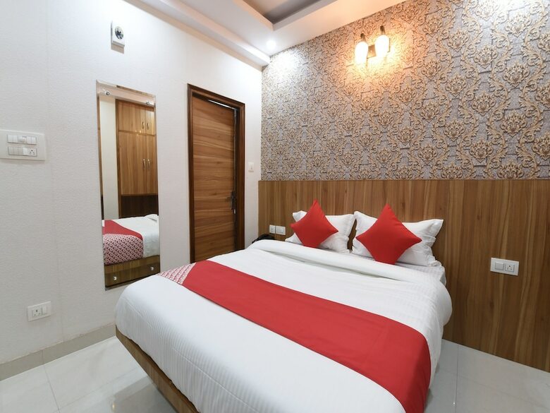 Apartamentos Oyo 14387 Luxury Inn