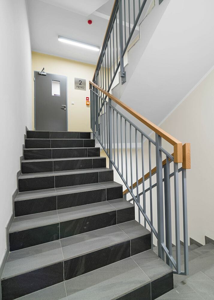 Warszawa-wlochy Sunlit Apartment