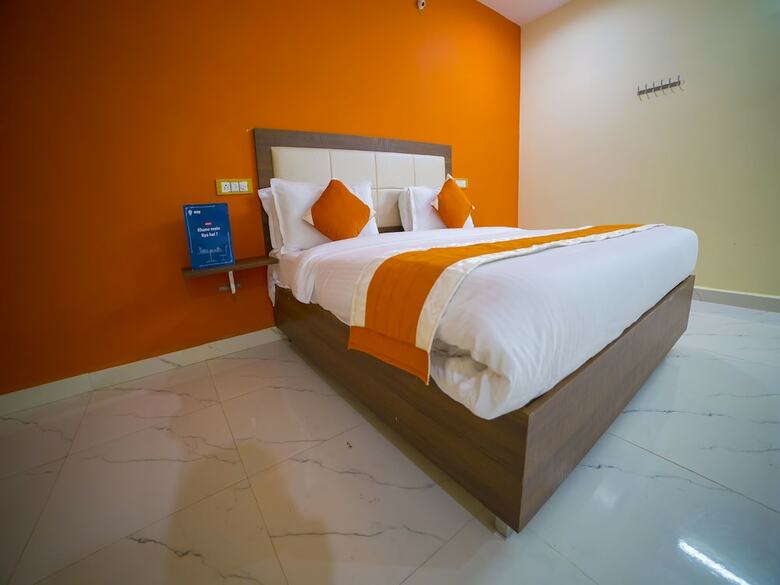 Hotel Oyo 8147 Short Stay S