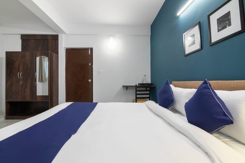 Hotel Silverkey Executive Stays 24644 Electronic City Phase- II