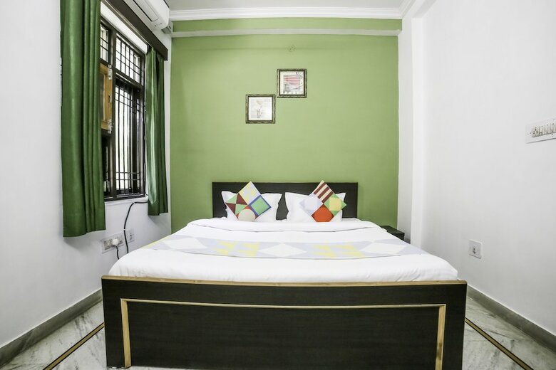 Oyo Home 19921 Cosy 3bhk