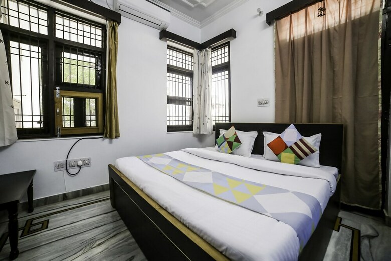 Oyo Home 19921 Cosy 3bhk