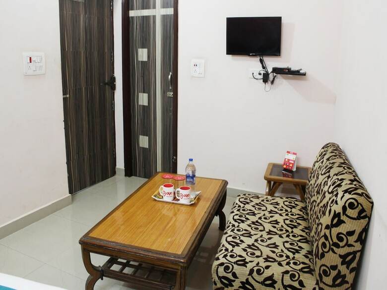 Oyo 2857 Hotel Delite