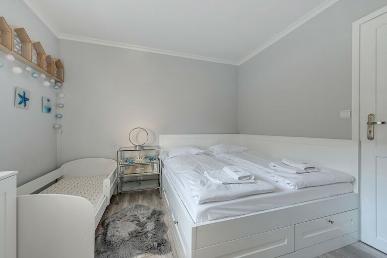 Dom & House - Apartments Villa Elen