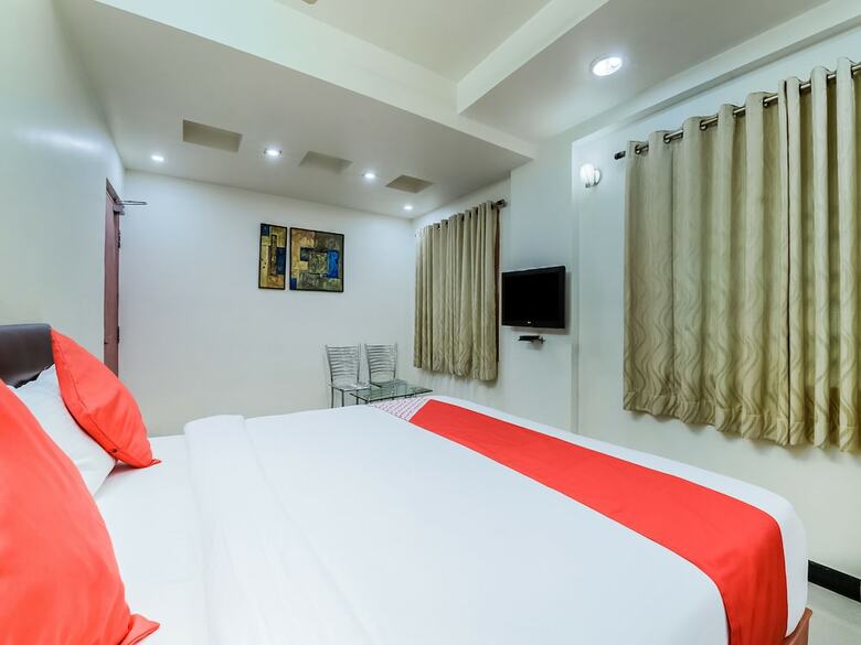 Hotel Oyo 17223 Green Guest House