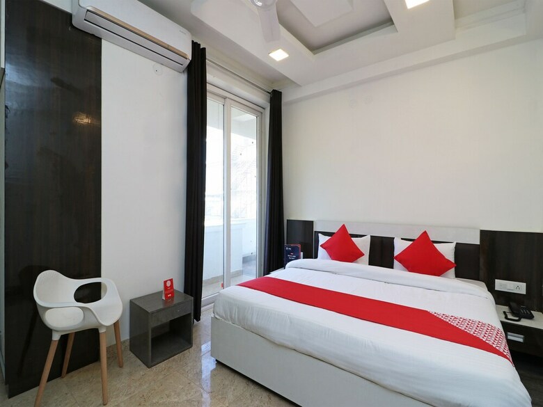 Oyo Flagship 15432 Hotel The Nest