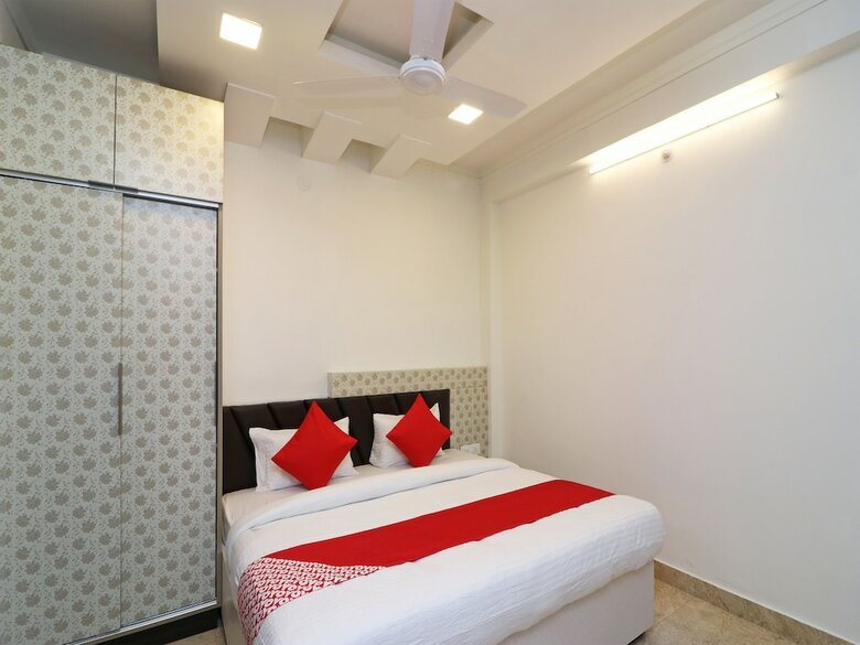 Oyo Flagship 15432 Hotel The Nest