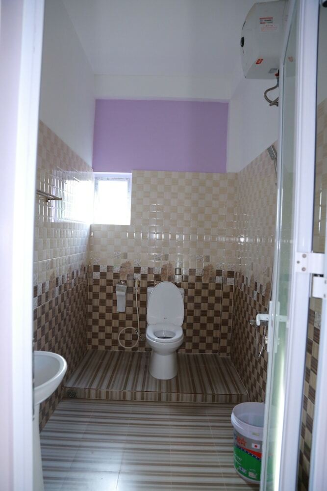 Hotel Queen Ponaland Homestay