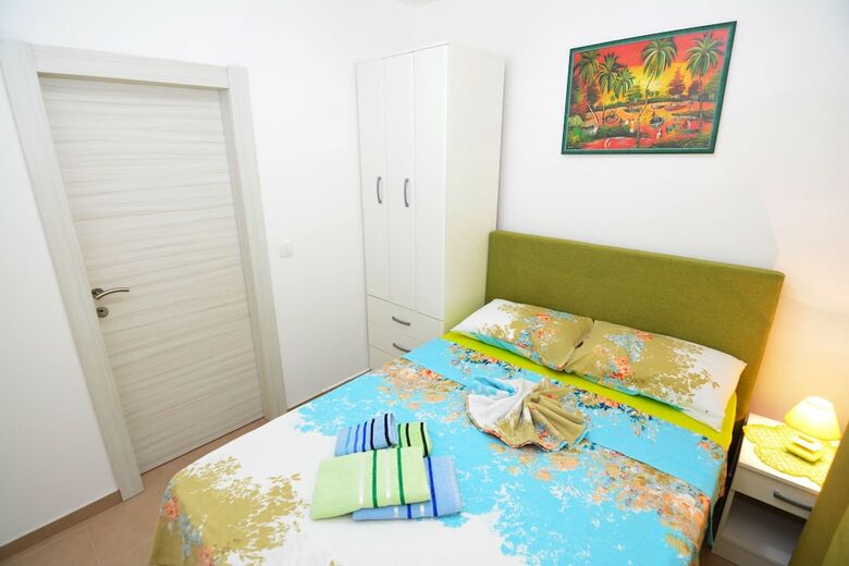 Apartamentos Holiday Home Cattaro