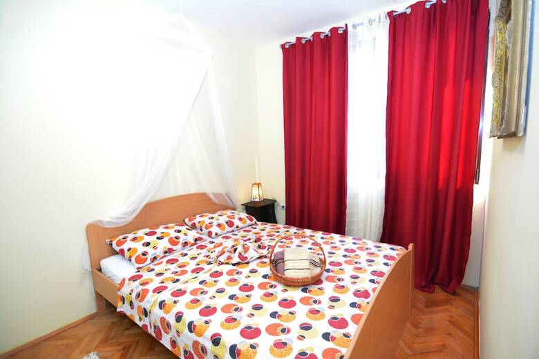 Apartamentos Holiday Home Cattaro