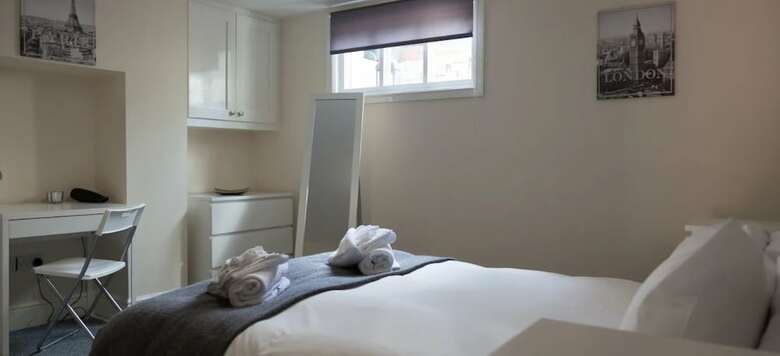 1 Willows Apartment