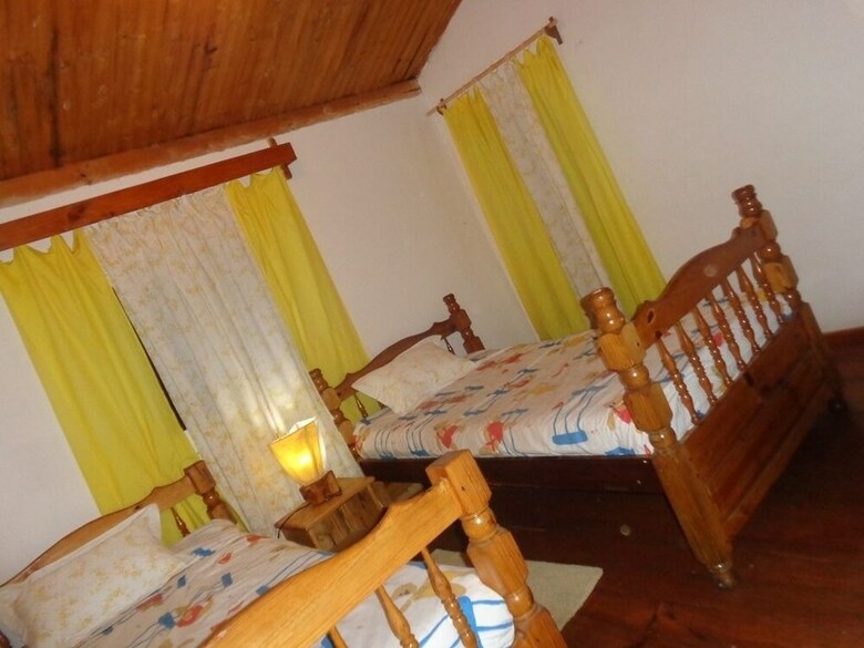 Hotel Green Land Lodge & Restaurant