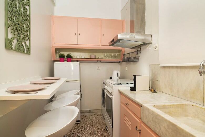 Vintage Apartment Next To Acropolis Museum