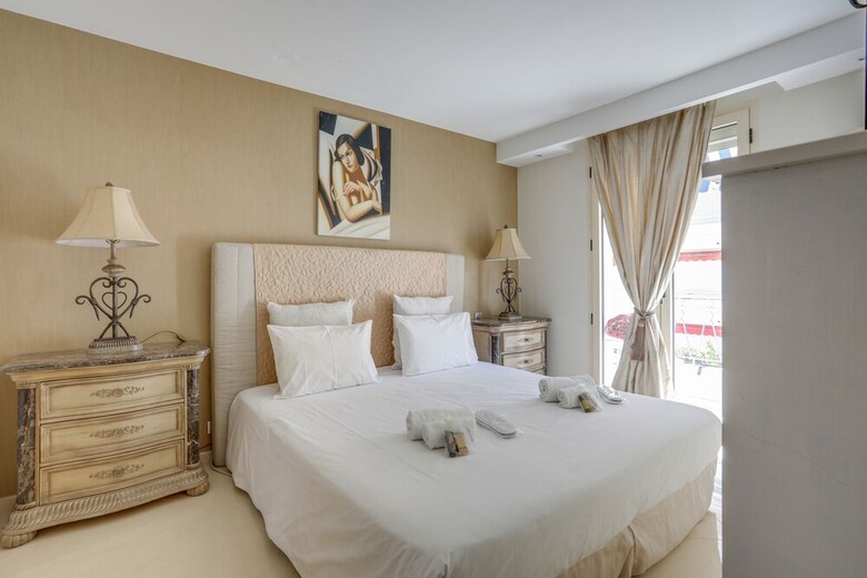 Apartment Near Martinez By Weekome