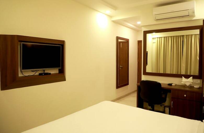 Hotel Lords Mumbai