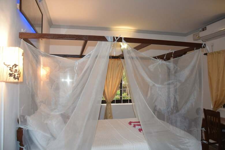 Bed & Breakfast Laliguras Villa