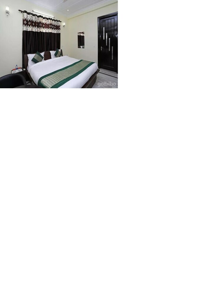 Hotel Comfort Rooms K R Group