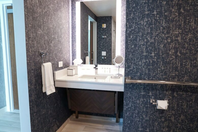 Carte Hotel San Diego Downtown, Curio Collection By Hilton