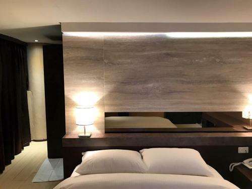 Jbg Hotspring Resort Hotel