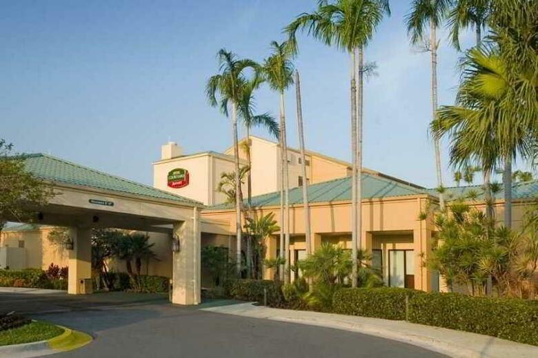 Hotel Courtyard Miami Lakes By Marriott