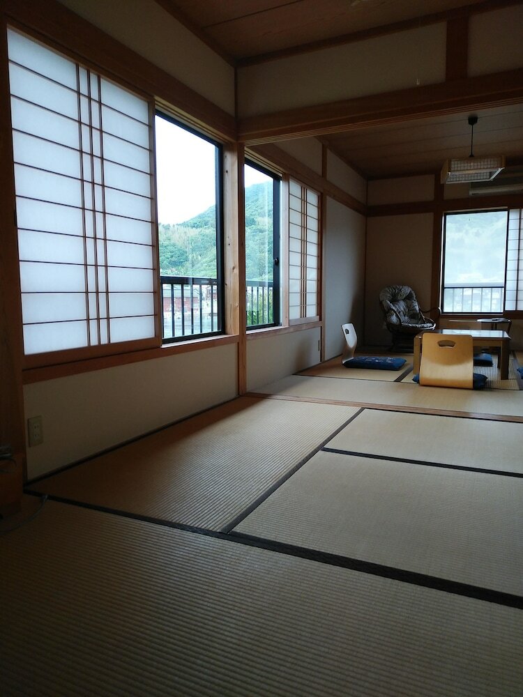 Hostal Guest House Darumaya - Hostel