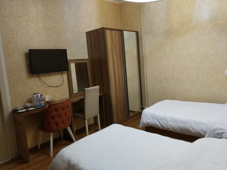 Baku Palace Hotel