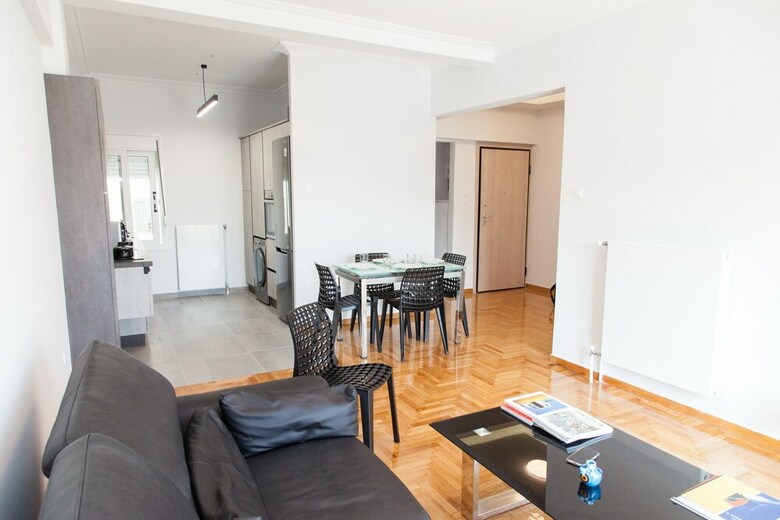 Apartment With Lovely View At Kolonaki