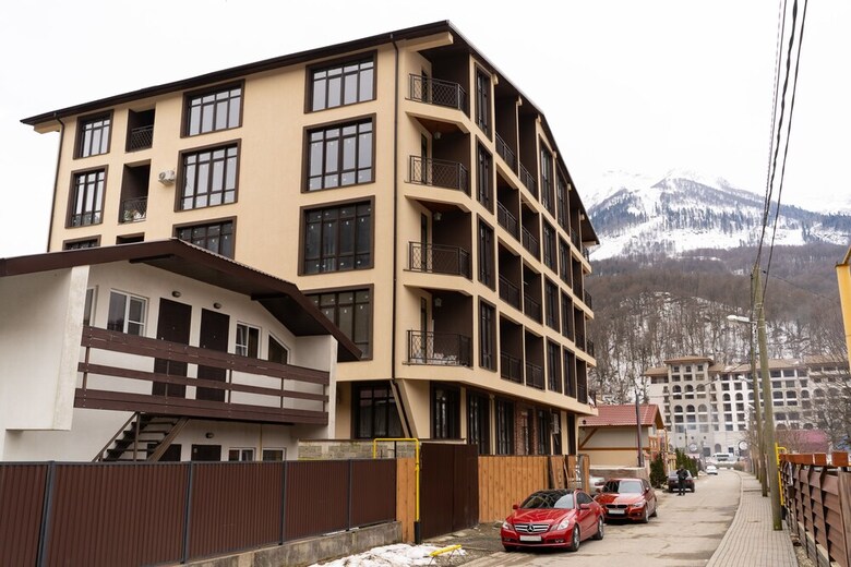 More Apartments Na Avtomobilnom 58a (1)