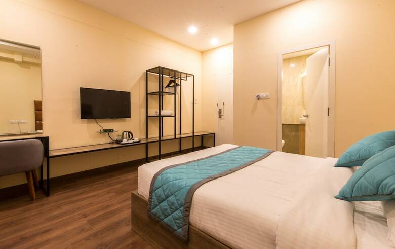 Caramel Hotel