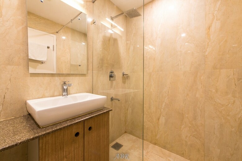 Caramel Hotel