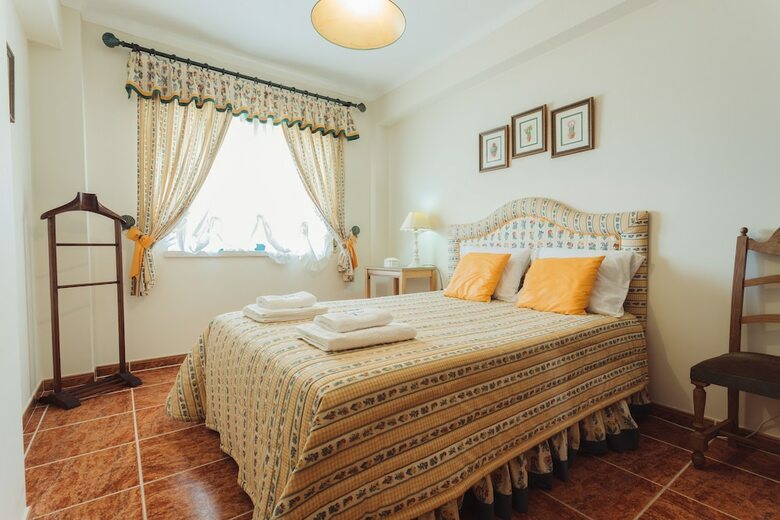 Best Houses 18 - Typical Portuguese Apartment