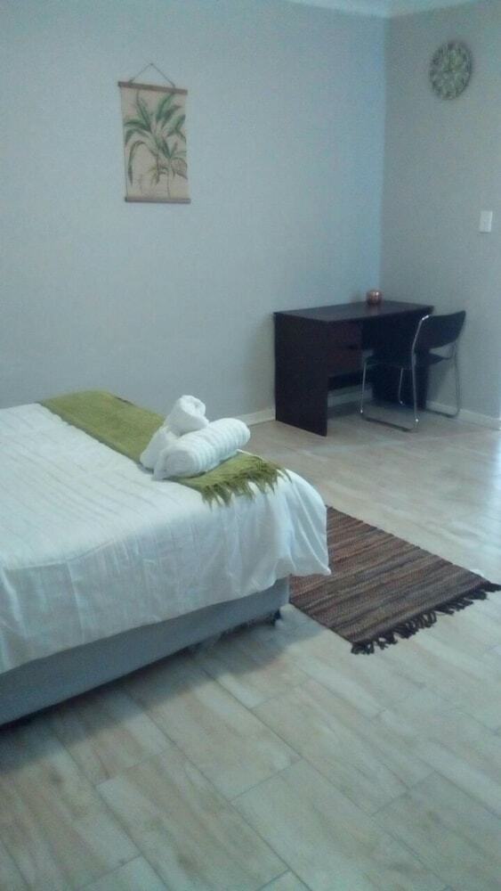 Hotel Velindo Guest Rooms