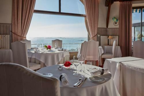 Hotel Manoir De Lan Kerellec