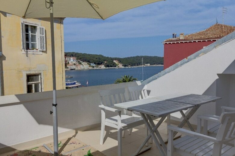 Mandarina - Sea View Apartment Nera
