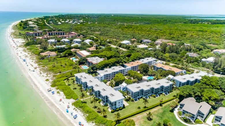 Island Beach Club 230d