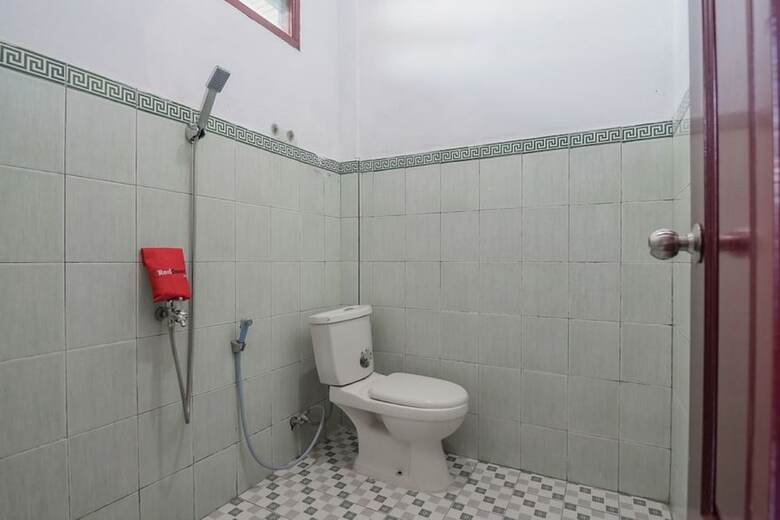 Hotel Reddoorz Near Samarinda Square