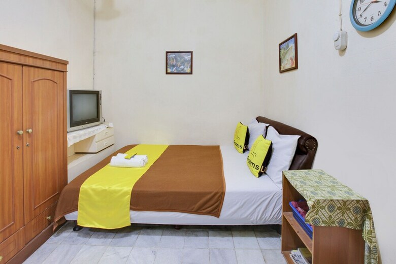 Hotel Literooms Kebun Raya Bogor