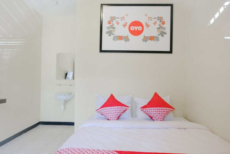 Hotel Oyo 668 Lovina Inn