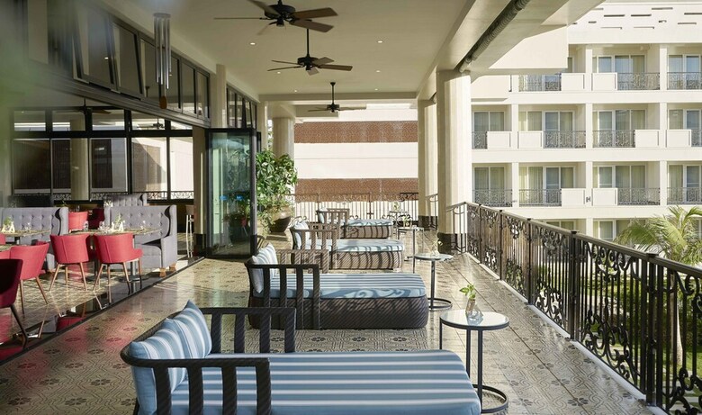 Hotel The Auhana