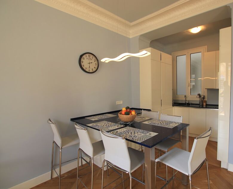 Apartamentos Happy Few - La Petite Londres