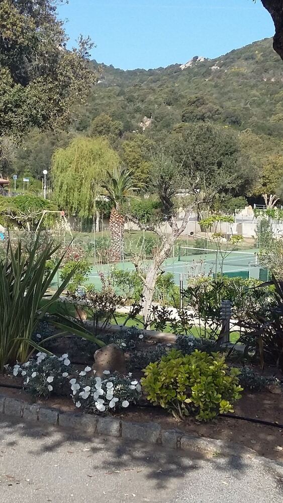 Residencia R�sidence Lecci E Murta