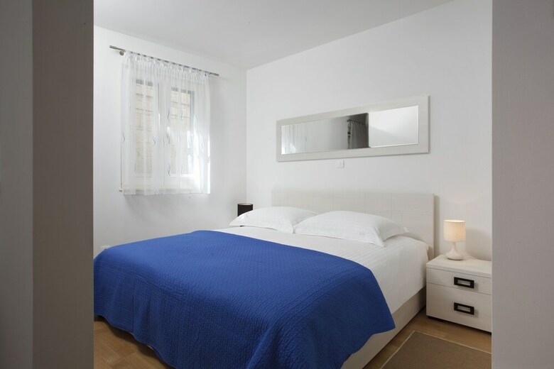 Luxury Apartments Leone