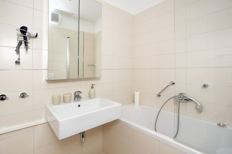 Luxury Apartments Leone
