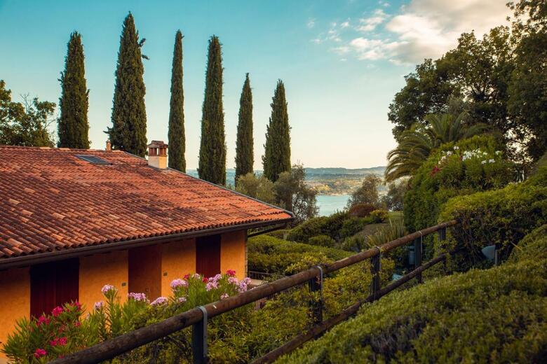 Residencia Domina Borgo Degli Ulivi - Lake Garda