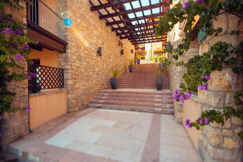 Residencia Domina Borgo Degli Ulivi - Lake Garda