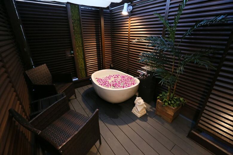 Hotel Petit Bali Higashishinjuku - Adults Only