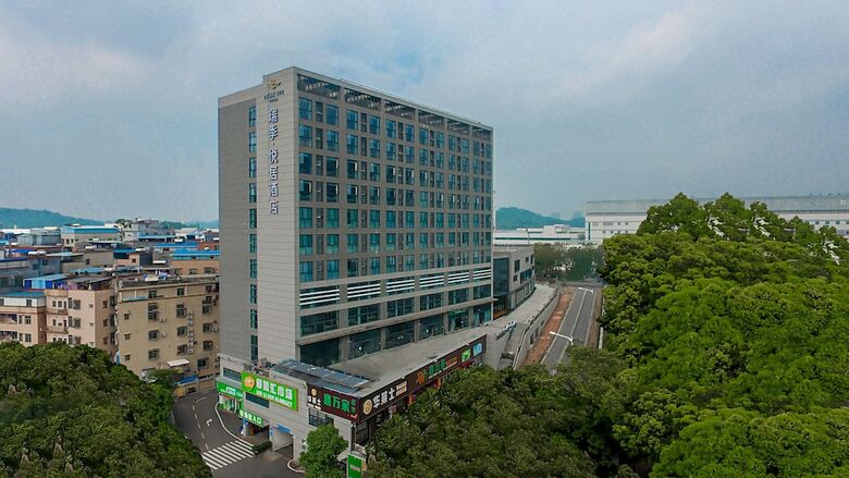 Relax Life Hotel (Guangzhou Science City)