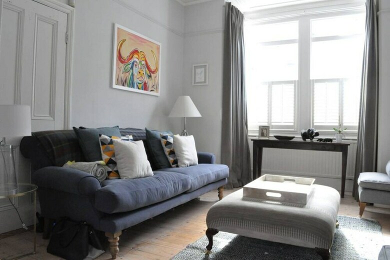 Apartamentos Beautiful 3 Storey Family Home